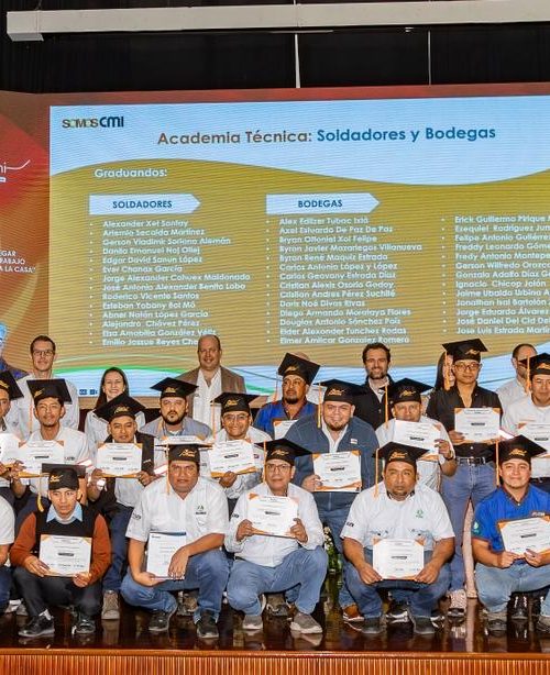 CMI celebra graduaciones en formación técnica con laUcmi e INTECAP